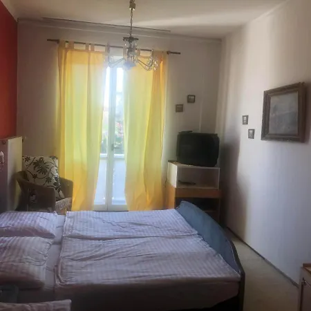 Na Panské Hotel Lnare